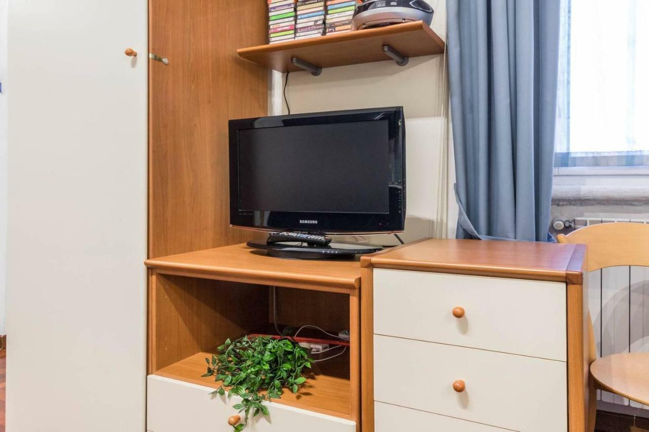 Altido Colorful Studio For 2 Close To Sforzesco Castle ميلان المظهر الخارجي الصورة